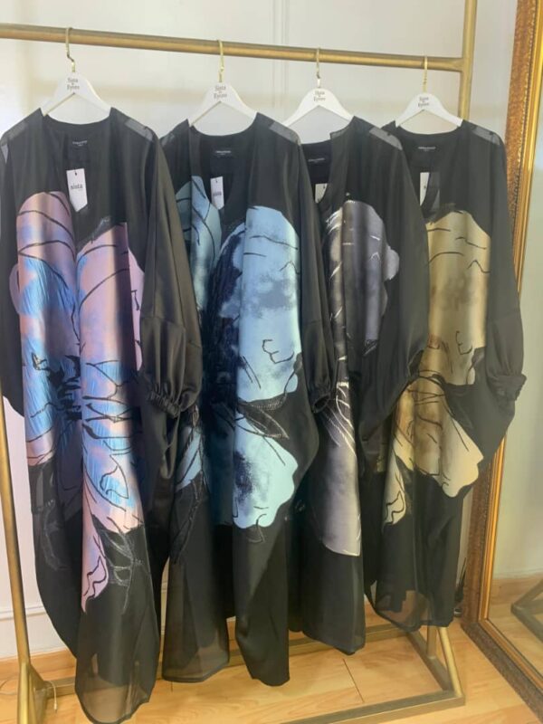 EXAGGERATED FLOWER KAFTAN MAXI (FLOWER IN FRONT)